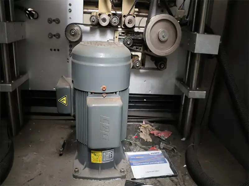 trapping label machine motor.jpg trapping label machine motor.jpg