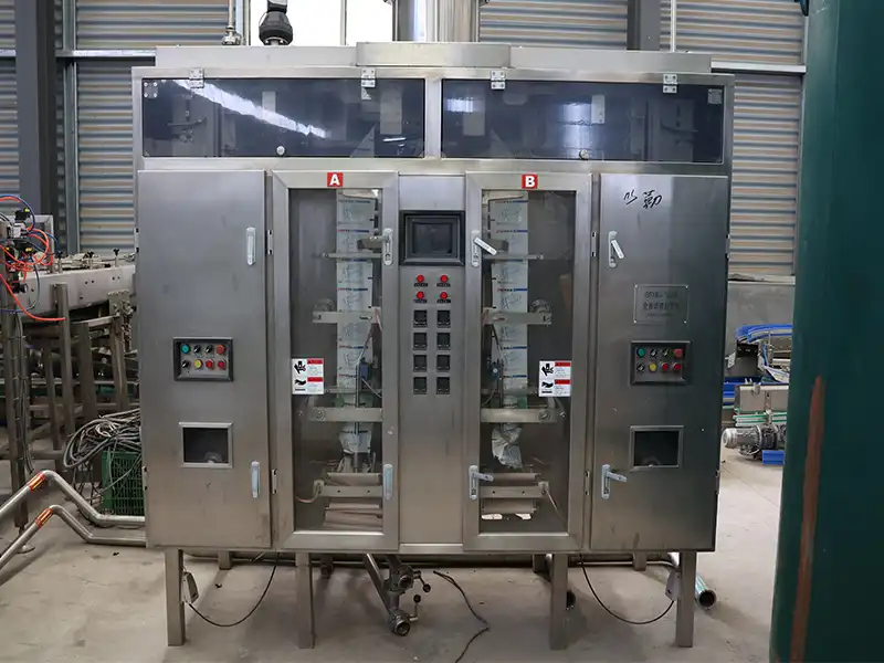 full-automatic flexible packaging machine for sale.jpg full-automatic flexible packaging machine for sale.jpg